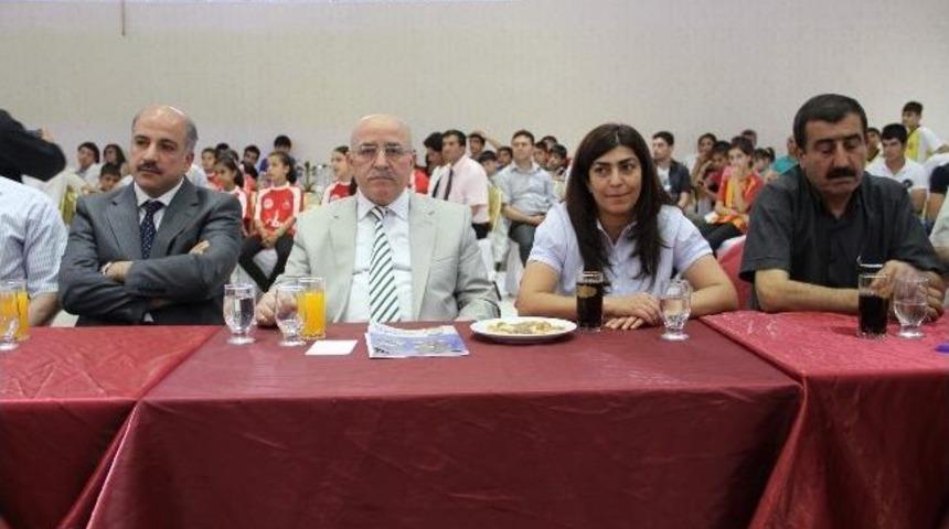 Bağlar İl&ccedil;e Milli Eğitim M&uuml;d&uuml;rl&uuml;ğ&uuml;&rsquo;nden &Ouml;d&uuml;l T&ouml;reni