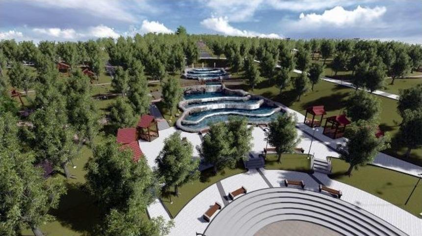 Başkan &Uuml;rg&uuml;p Şehitler Parkındaki &Ccedil;alışmaları İnceledi