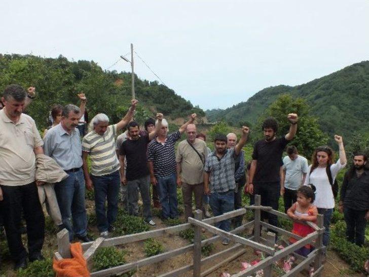 Çayan Birben Rize’deki Mezarı Başında Anıldı G3