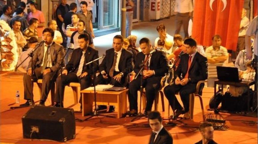 İstanbul&rsquo;un Fethi Karab&uuml;k&rsquo;te Coşkuyla Kutlandı