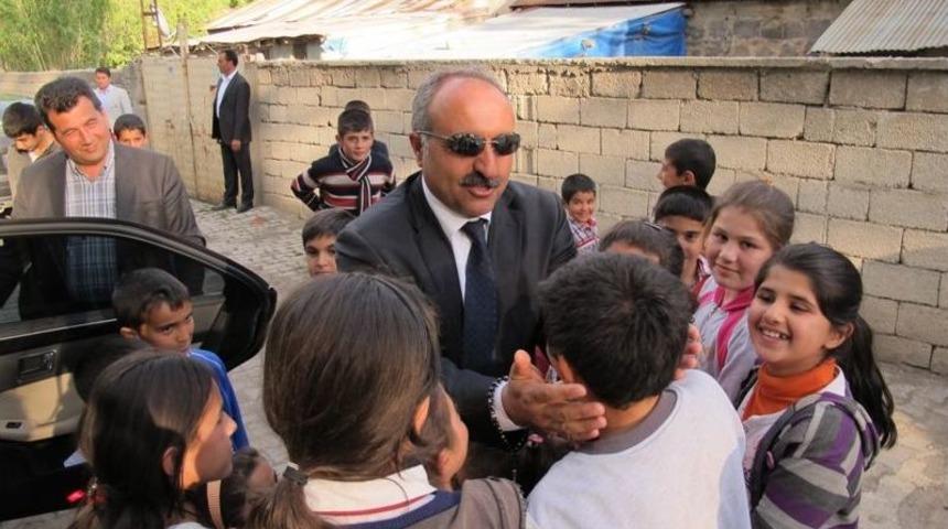 Başkan Arslan, Okumaevi Inşaatını Inceledi