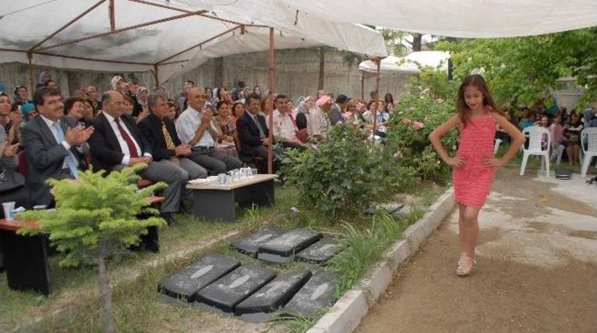 Kursiyerlerin Karma Sergisi B&uuml;y&uuml;k İlgi G&ouml;rd&uuml;