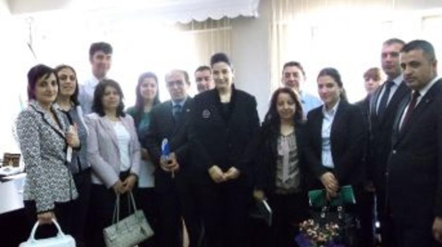 Iğdır&rsquo;da Banka Yetkilileriyle &lsquo;kentsel D&ouml;n&uuml;ş&uuml;m&rsquo; Toplantısı