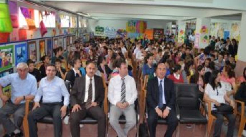 Tiyatro Oyunuyla Fen Bilimleri Dersini Sevdirdiler