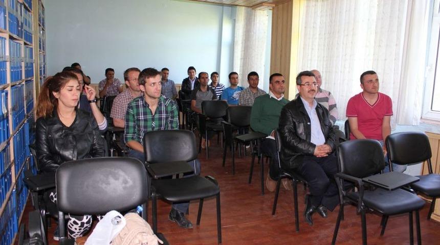 Muş&rsquo;ta Veterinerlere Suni Tohumlama Eğitimi