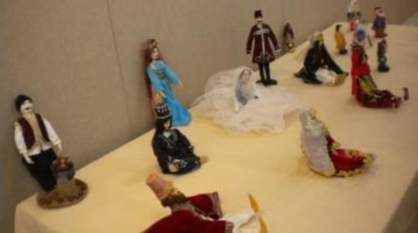 Atıklar Maddeler Bebeğe D&ouml;n&uuml;şt&uuml;r&uuml;l&uuml;yor