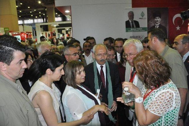 Kılıçdaroğlu Ereğli Belediyesi Standını Gezdi