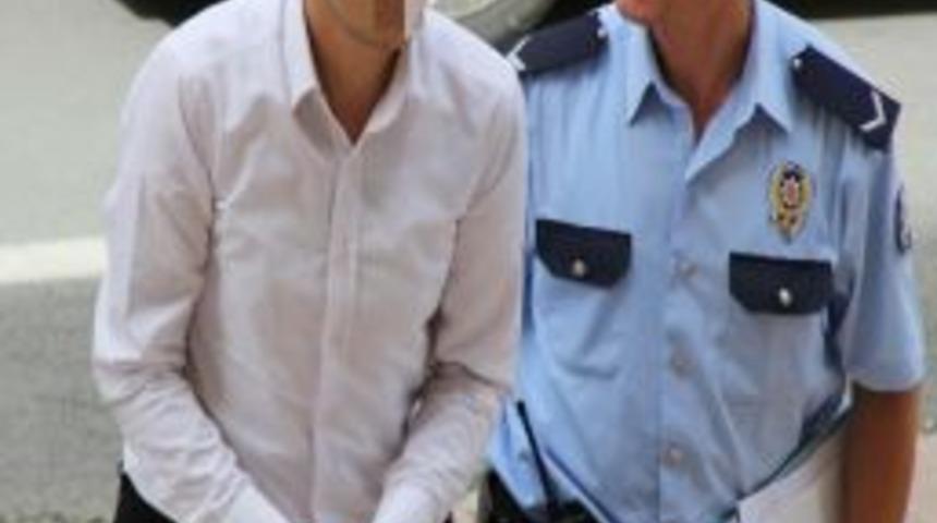 Bulduğu Cep Telefonunu Satınca G&ouml;zaltına Alındı