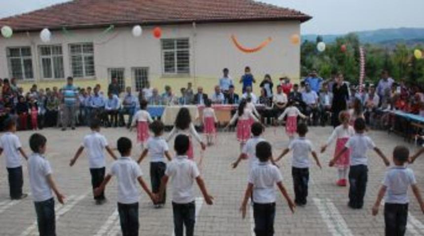 Baydiğin İlk&ouml;ğretim Okulu 'Okuma Bayramı' B&uuml;y&uuml;k Ilgi G&ouml;rd&uuml;