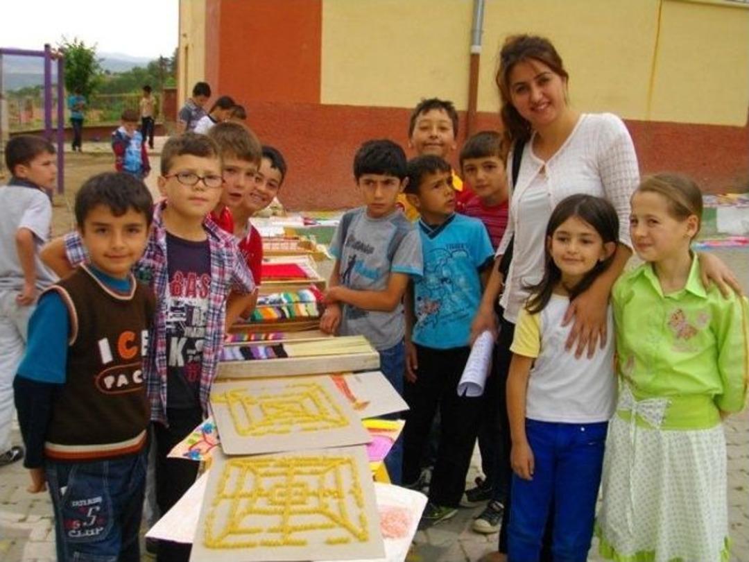 Okulda Yılsonu Sergisi