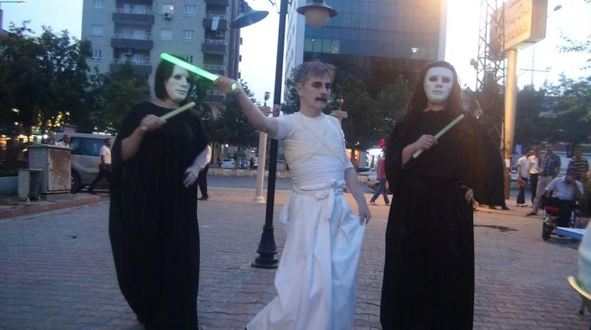 Batmanlılar Geleneksel Japon Dansı 'Butoh' Ile Tanıştı