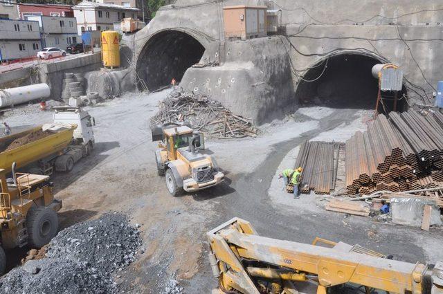 Başbakan ın Bahsettiği T&uuml;nelde &Ccedil;alışmalar S&uuml;r&uuml;yor 1