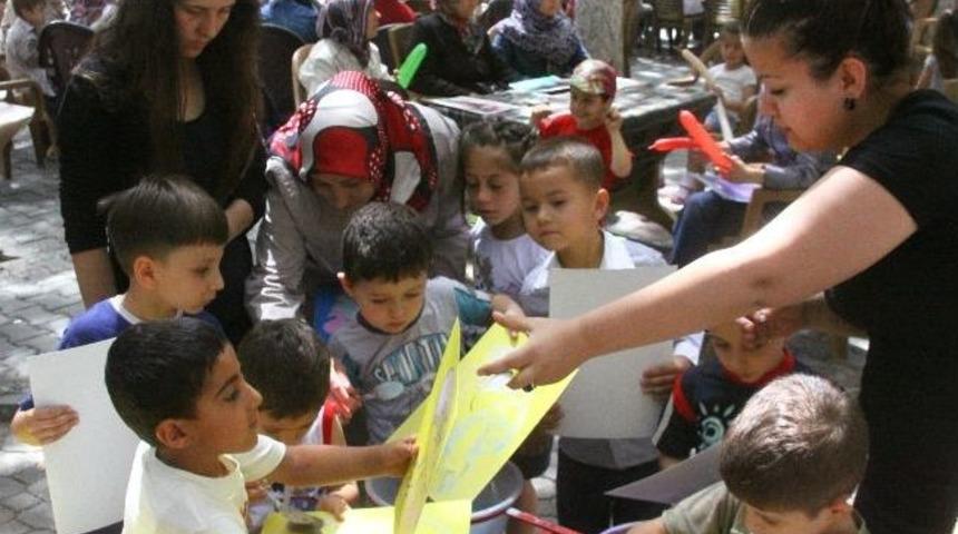 Anasınıfı &Ouml;ğrencileri El Sanatları Sergisi A&ccedil;tı