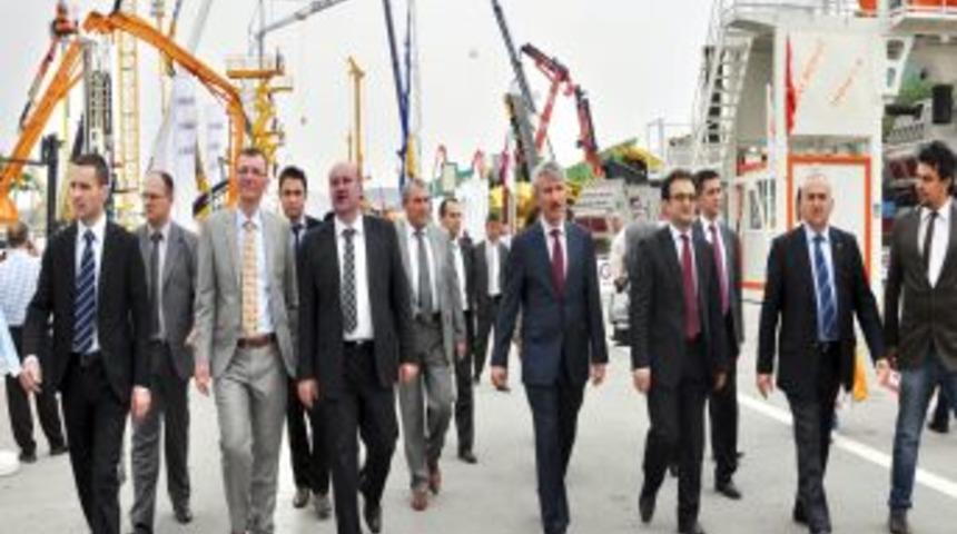 Karadağ Heyeti Ankara&rsquo;yı Gezdi