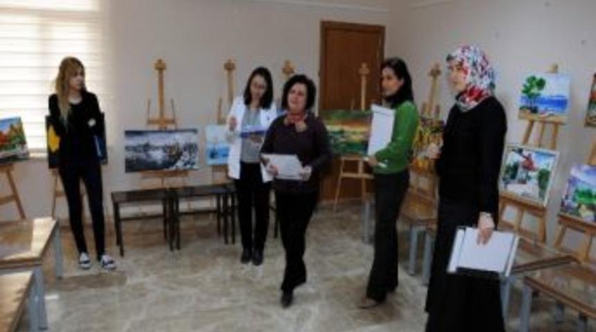Aile Yaşam Merkezi Kursiyerlerinin Resim Sergisi A&ccedil;ılışı Yapılacak