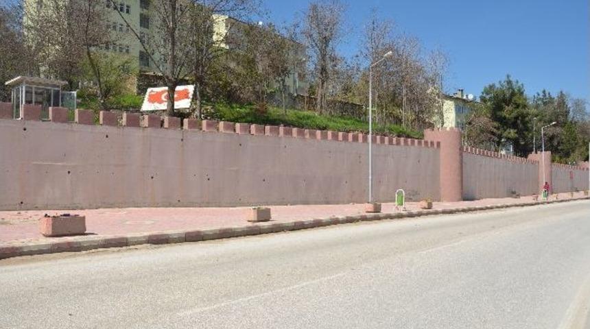 Askıda Saksı Projesi Hayata Ge&ccedil;iyor