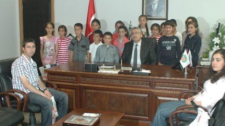 Ayvalılı &Ouml;ğrenciler&rsquo;den Malatya&rsquo;da Bir Dizi Etkinlik