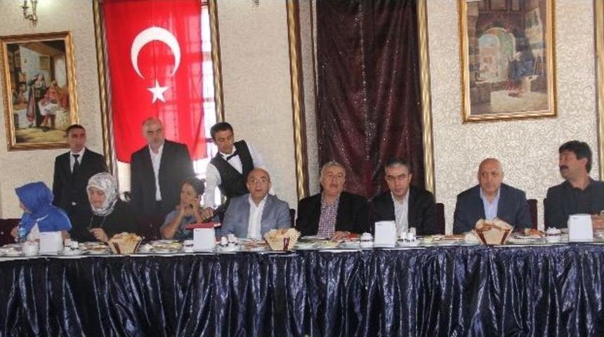 Akil İnsanlar Doğu Anadolu B&ouml;lgesi Heyeti Erzurum&rsquo;da