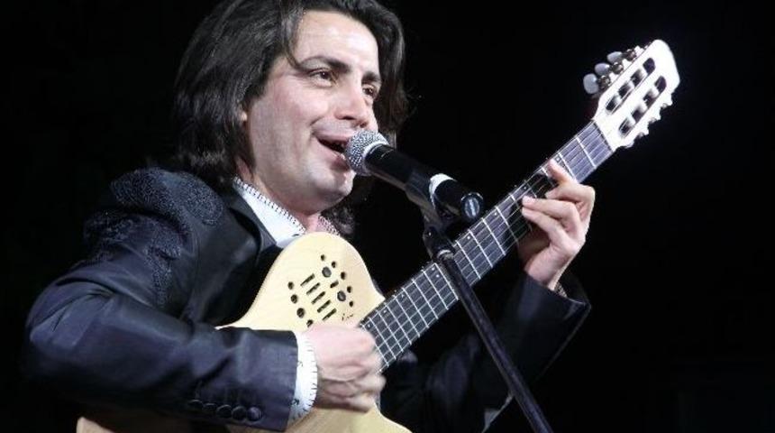 Kılı&ccedil;reisliler Murat Başaran İle Coştu