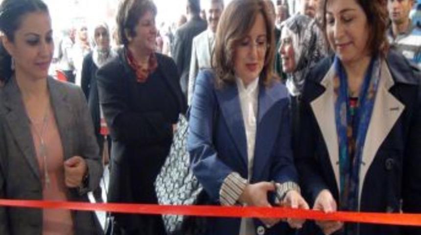 Tatvan'da Ihtiya&ccedil; Sahibi Aileler Yararına Kermes