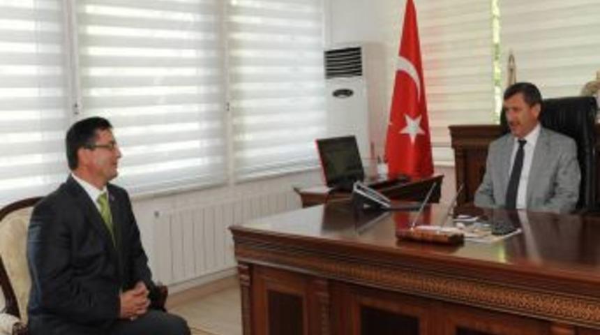 Şaphane Belediye Başkanı'ndan Vali Yılmaz'a Hayırlı Olsun Ziyareti