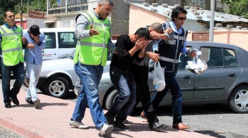 Konya&rsquo;da 5 Hırsızlık Ş&uuml;phelisi Yakalandı