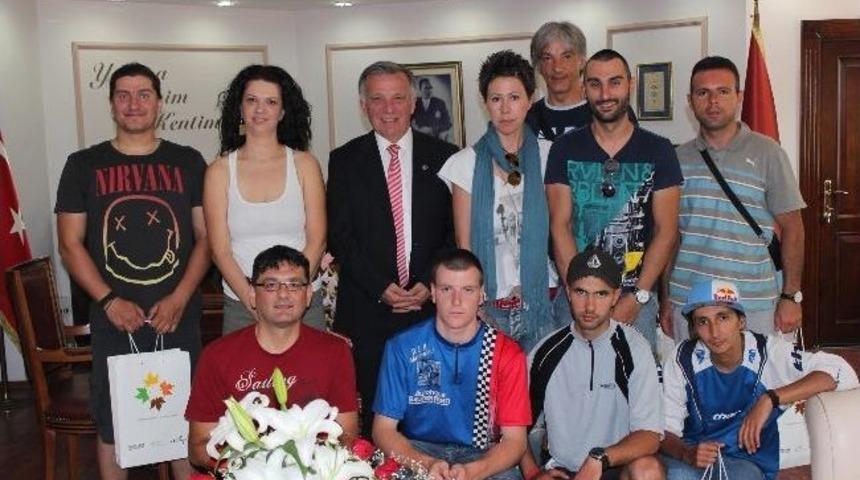 Kardeş Şehir Bisiklet&ccedil;ileri Ko&ccedil;al'ı Ziyaret Etti