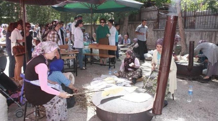 Aksaray'da İhtiya&ccedil; Sahibi &Ouml;ğrencilere Kermes