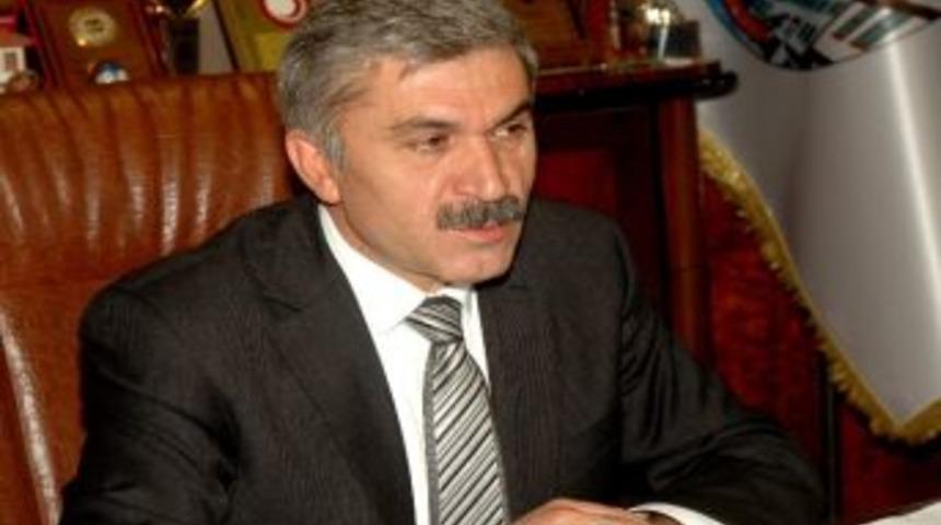 Başkan &Ccedil;i&ccedil;ek'ten Otopark Değerlendirmesi