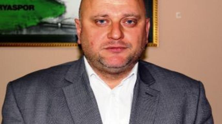 Sakaryaspor Başkanı Metin Doğrucan'dan Basın A&ccedil;ıklaması