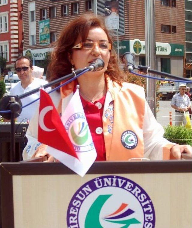 Giresun Üniversitesi'nin 2012-2013 Akademik Yılı Mezuniyet Töreni Etkinlikleri