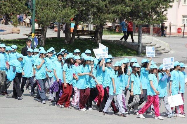 Erzurum’da “dünya Tütünsüz Günü” Yürüyüşü