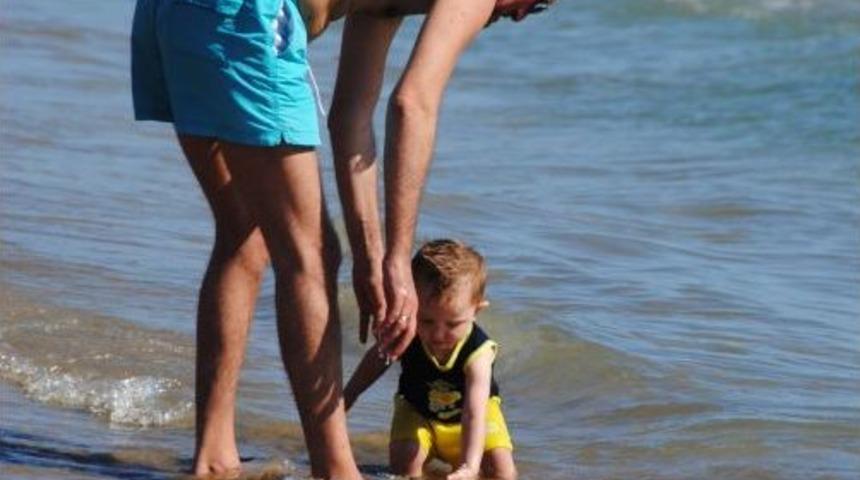 &Ccedil;ocuk Ve Yetişkinlerde Pişik Ve Isiliklerin Panzehiri Deniz Suyu