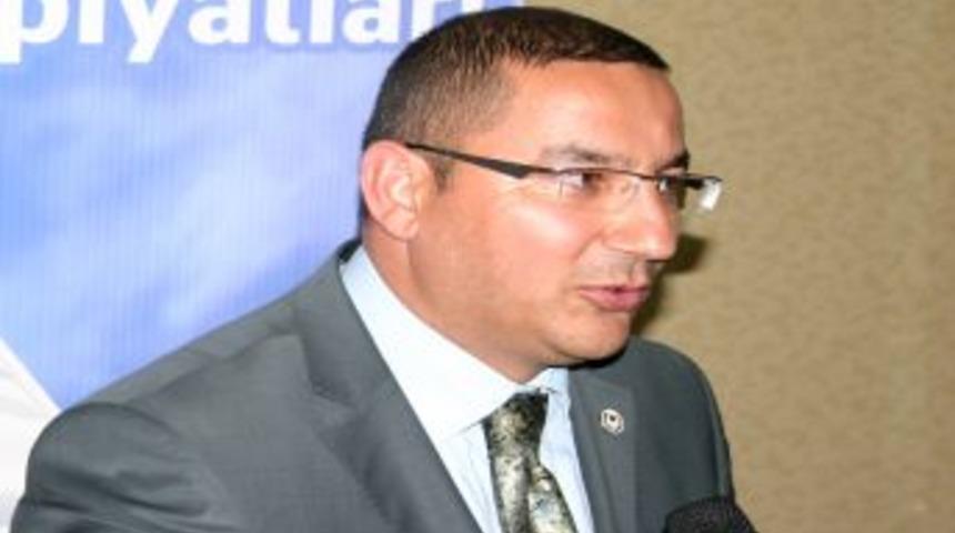 Sivaslılar T&uuml;rk&ccedil;enin &Ccedil;ocuklarını Sabırsızlıkla Bekliyor