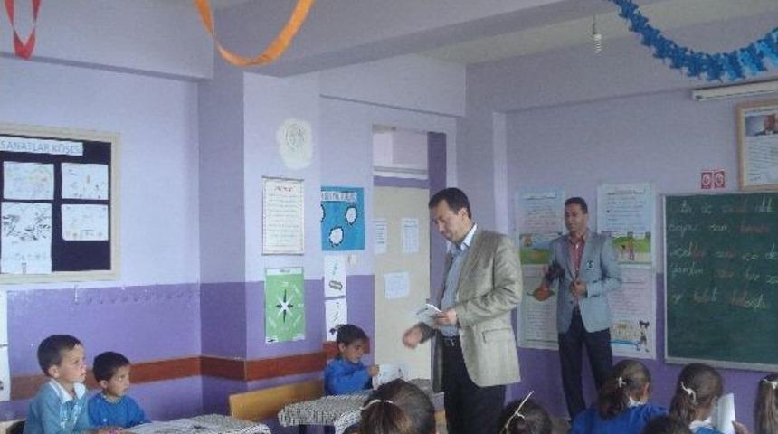 Kaymakam G&ouml;r&uuml;kmez&rsquo;den Okul Ziyareti