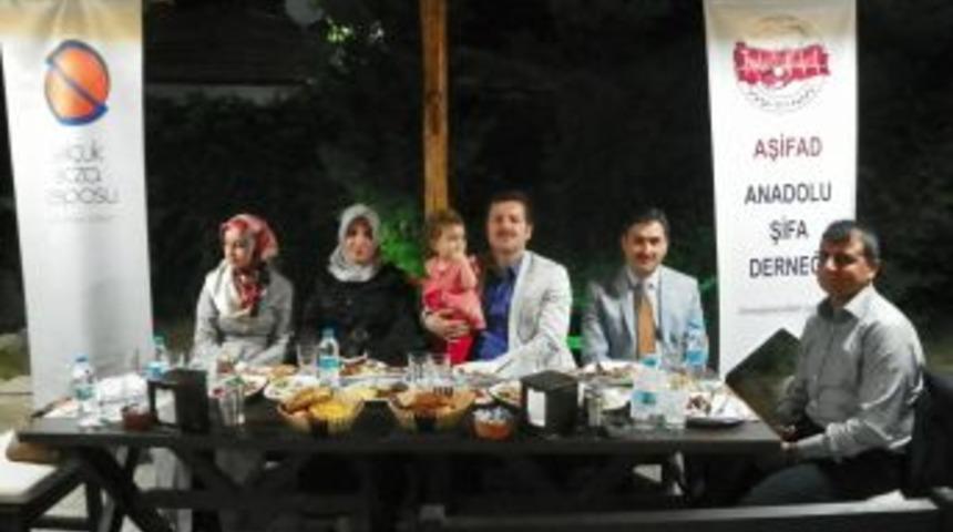 AŞİFAD, Eczacıları Bir Araya Getirdi