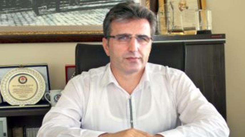 Baş&ouml;rt&uuml;l&uuml; &Ouml;ğretmene Okulunda Mahalle Baskısı