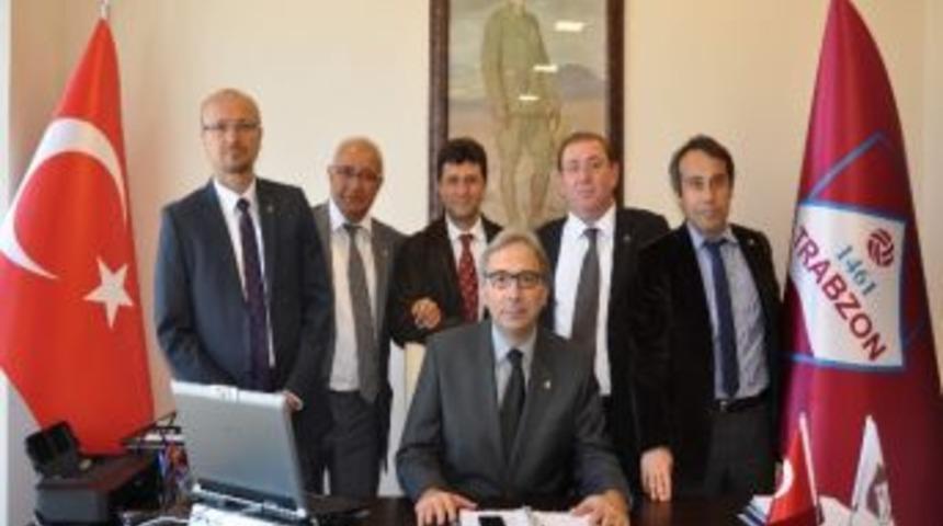 1461 Trabzon Yönetimi Yeni Yönetimin Önünü Açmak İçin Görevlerinden Ayrıldı