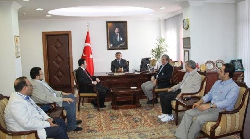 Kuveytli Gazetecilerden, Vali Yılmaz&rsquo;a Ziyaret