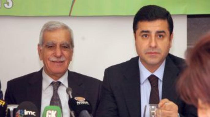 T&uuml;rk: 15 Haziran&rsquo;da K&uuml;rtlerin Geleceğiyle Ilgili Kararlar Alınacak