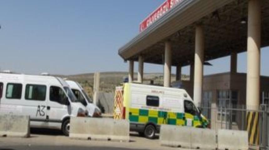 Libya'dan Suriyelilere Ambulans Yardımı