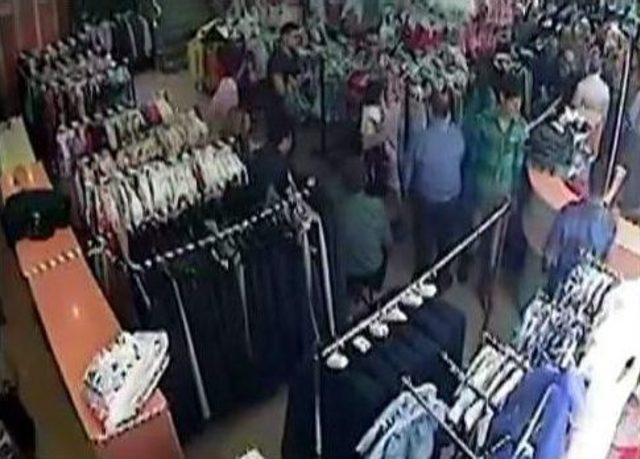 G&uuml;venlik Kamerasına Takılan Hırsızlar Polisten Ka&ccedil;amadı 1