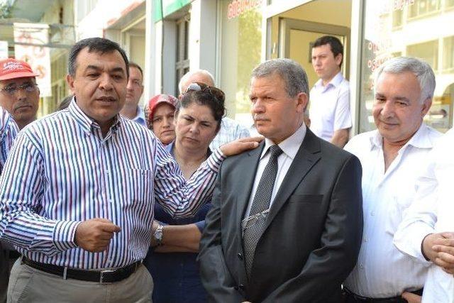 Manifaturacılardan Engellilere Tekerlekli Sandalye 1