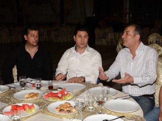 D&uuml;ğ&uuml;n Salonu İşletmecileri Dernek Kurdu 1