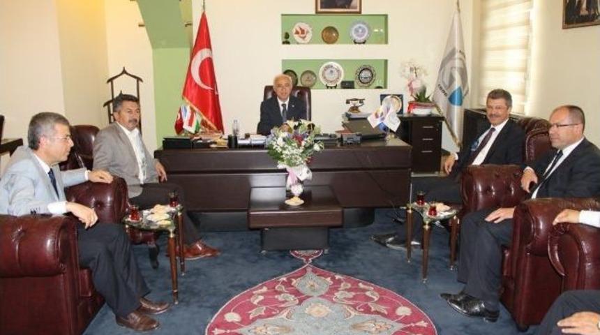 Hi&ccedil;yılmaz&rsquo;a Tebrik Ziyaretleri S&uuml;r&uuml;yor