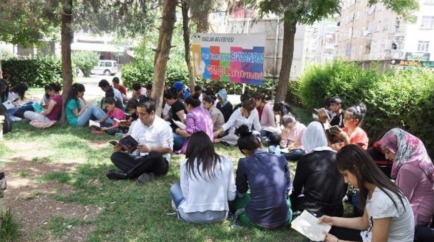 Diyarbakır&rsquo;da &lsquo;okumayan Kalmasın&rsquo; Kampanyası