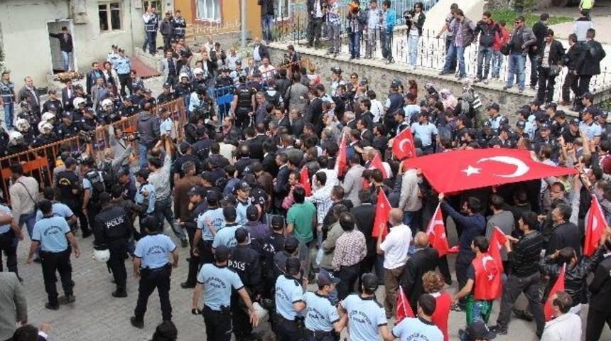 Akil İnsanlar Heyetinin Toplantısında Gerginlik