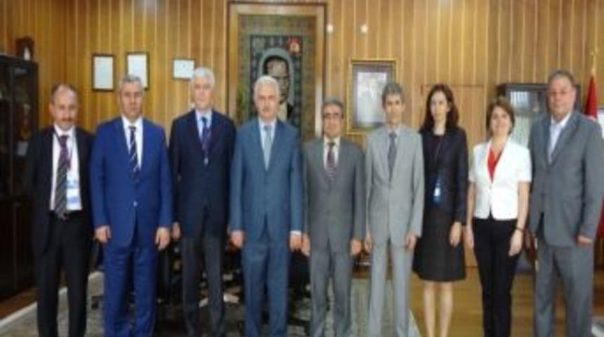 21. İletişim Fak&uuml;ltesi Dekanları Toplantısı Sona Erdi