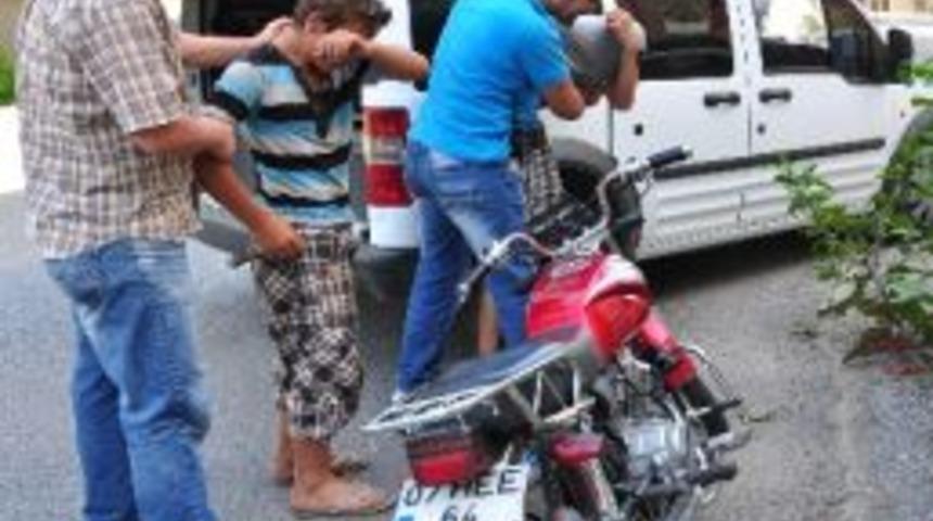 Motosiklet Hırsızları Yakalandı