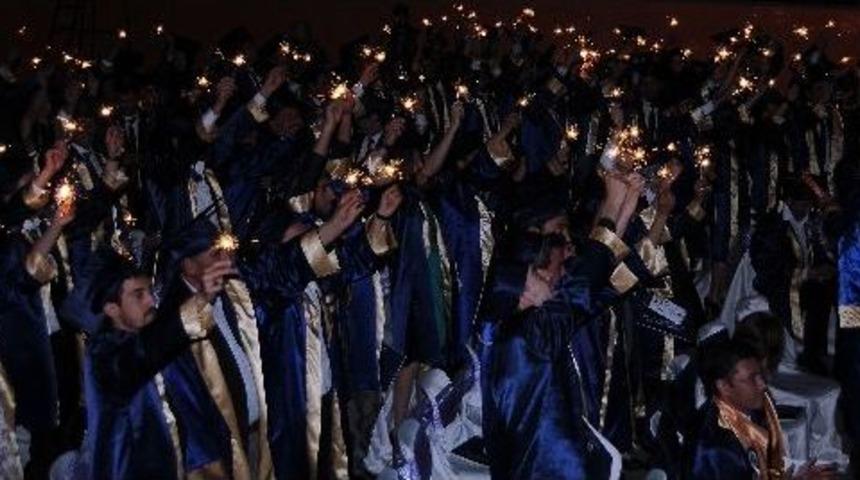 Ar&uuml;, &ldquo;ilk Mezunlarını&rdquo; Vermenin Heyecanını Bakan Nabi Avcı İle Yaşayacak